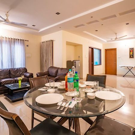 Blueberry Service Apartments Хайдарабад Экстерьер фото